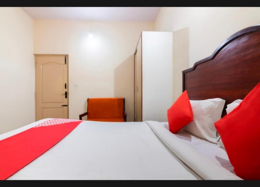 Royal Guest Inn Hsr Layout Bangalore Exterior photo